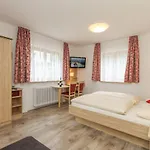 بيت ضيافة Schmittental Self-check-in 3*