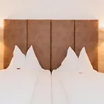 Schmittental Self-check-in زيل أم سي