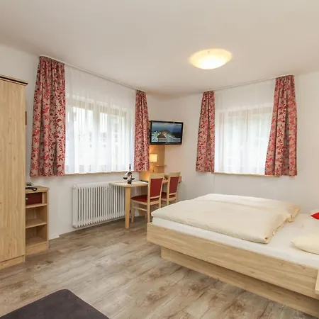 Pensjonat Schmittental Self-check-in 3*