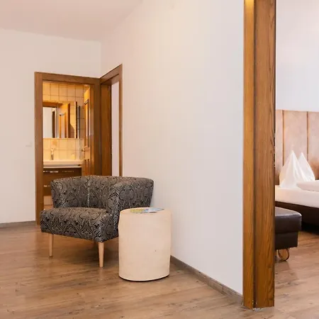 Pensjonat Schmittental Self-check-in Zell am See